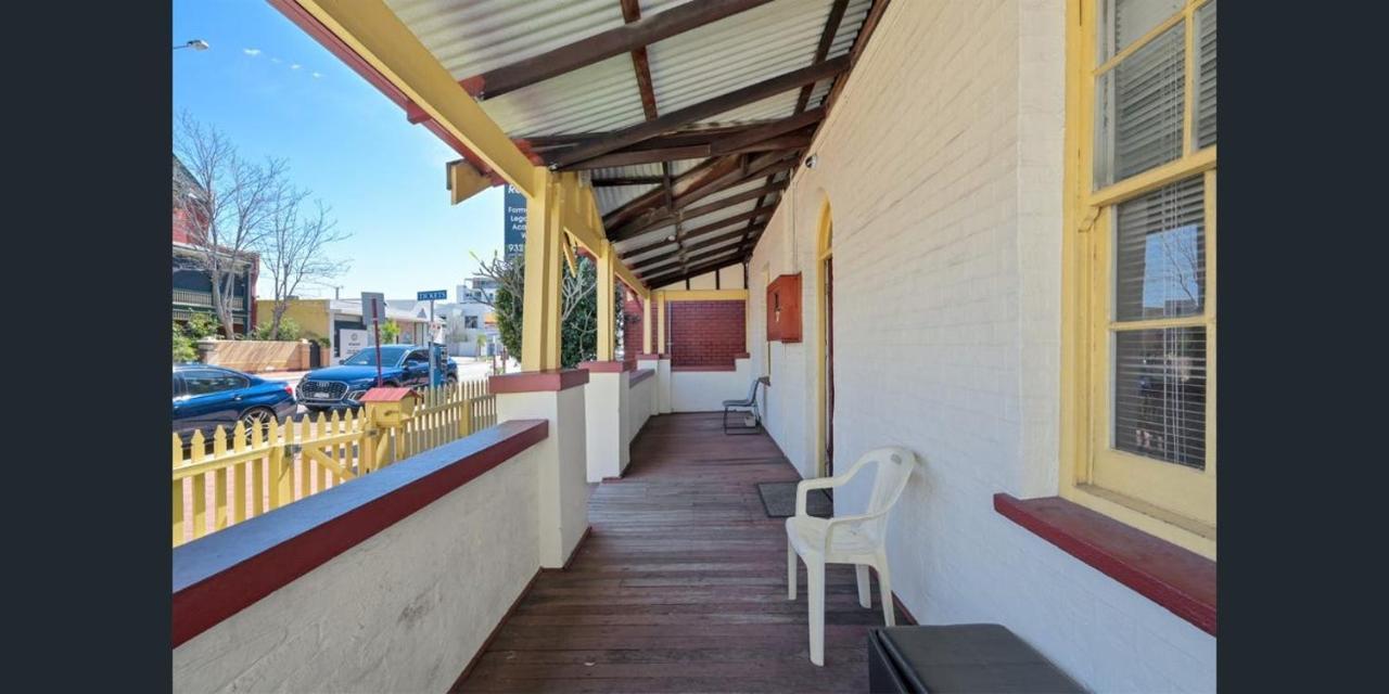 Хостел Emu Backpackers Perth - Note - Valid Passport Required For Check In Екстер'єр фото