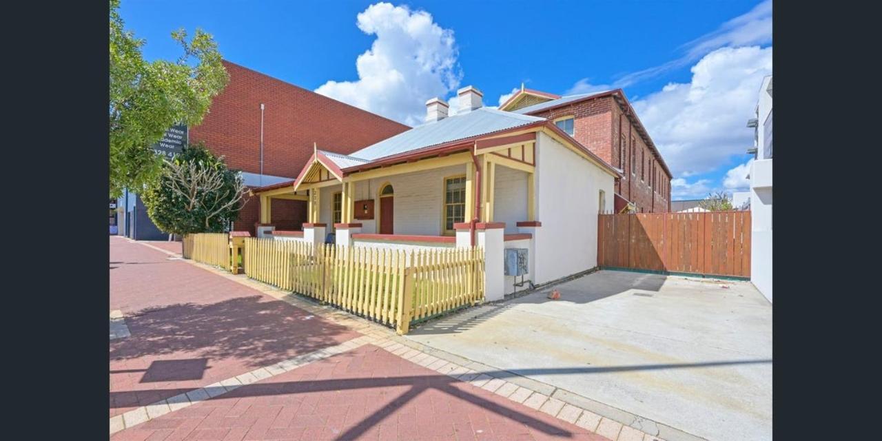 Хостел Emu Backpackers Perth - Note - Valid Passport Required For Check In Екстер'єр фото