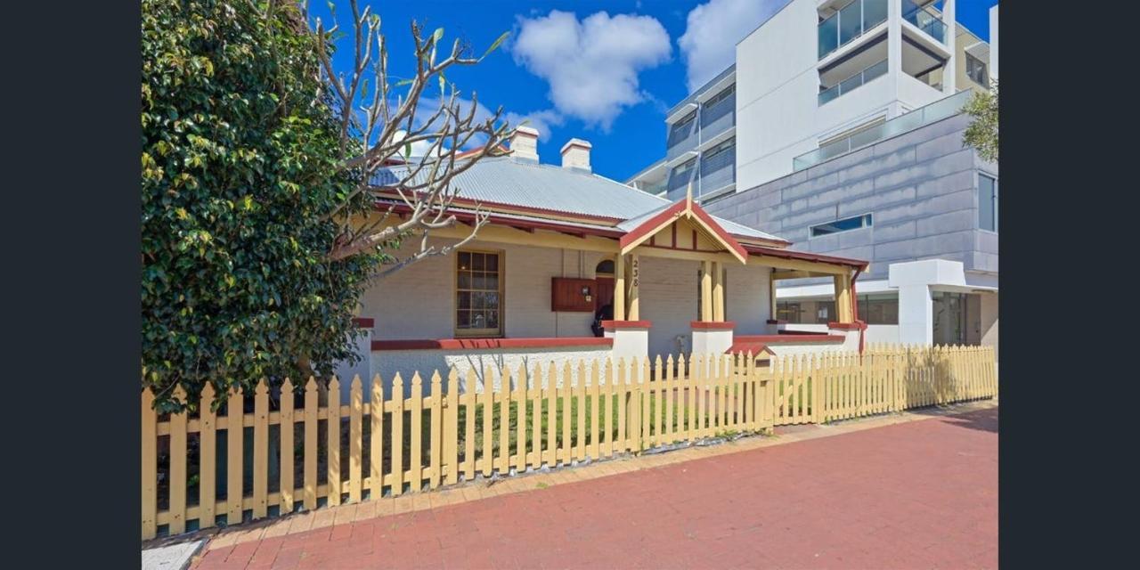 Хостел Emu Backpackers Perth - Note - Valid Passport Required For Check In Екстер'єр фото